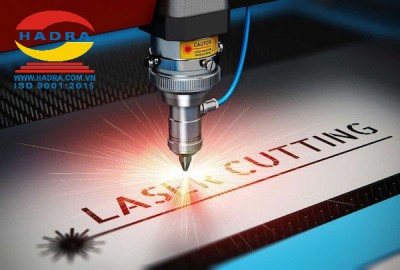 Vì sao bạn nên chọn phương pháp cắt chữ bằng Laser?