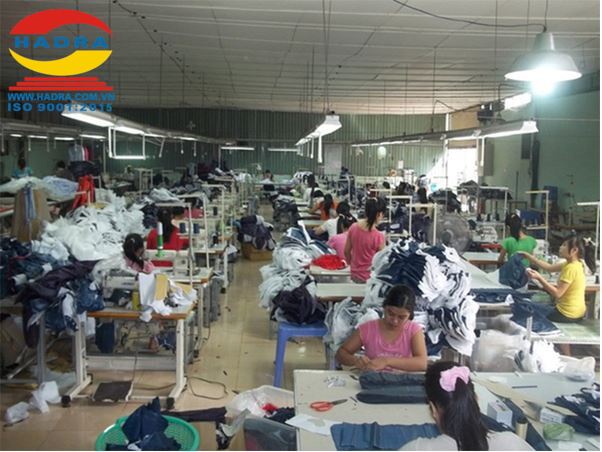 Nơi nào báo giá Trunking tốt cho các xưởng gia công quần áo?