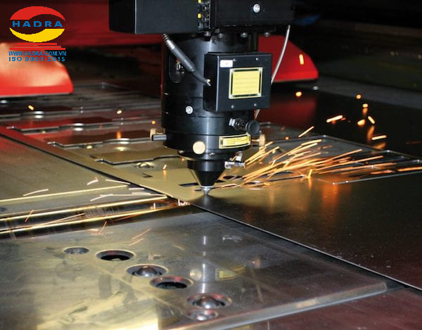 Gia công cắt inox bằng CNC Laser có thực sự hoàn hảo?
